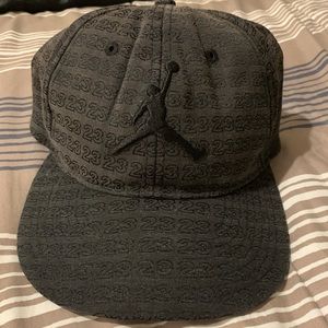 Air Jordan fitted Cap “23 Print”